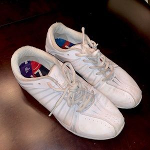 varsity cheer shoes